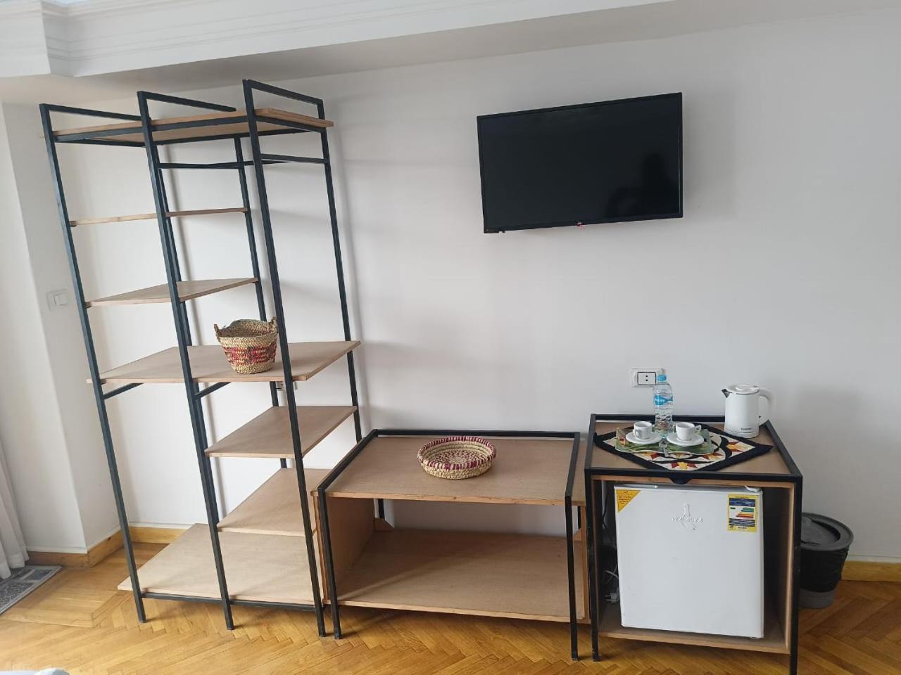Pyramids Nights Hostel Kafret el-Gabal Екстериор снимка