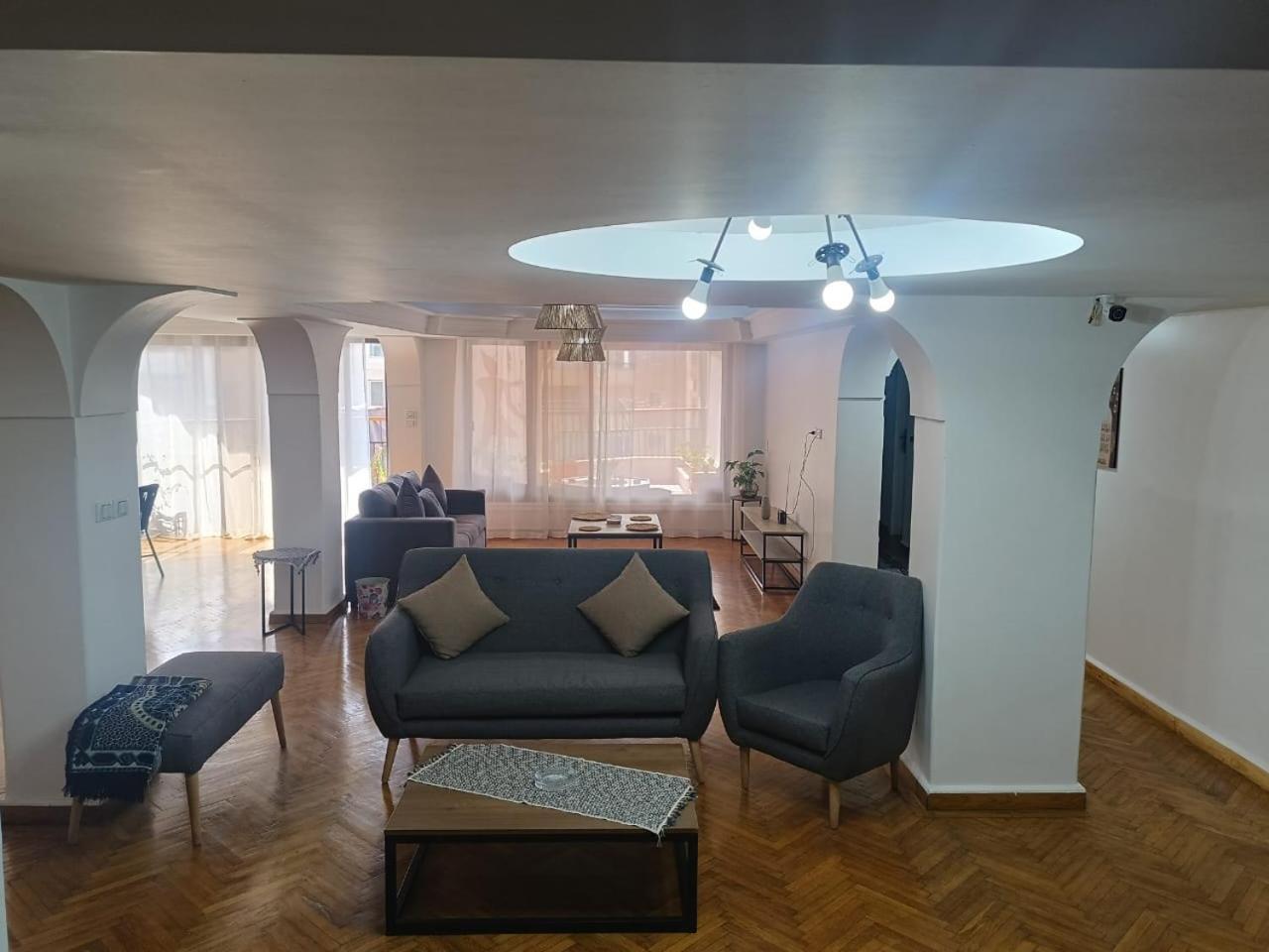 Pyramids Nights Hostel Kafret el-Gabal Екстериор снимка